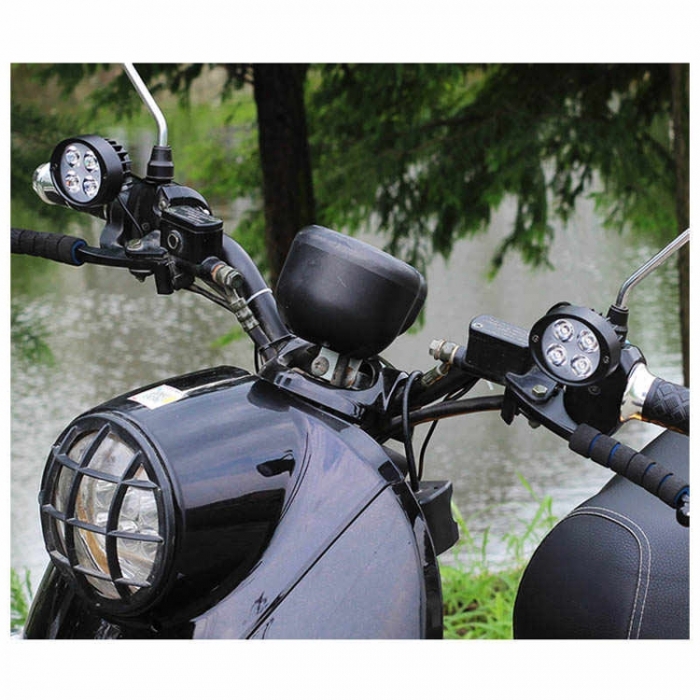 LED Redonda Motocicleta Luces de trabajo 12-30V 32W
