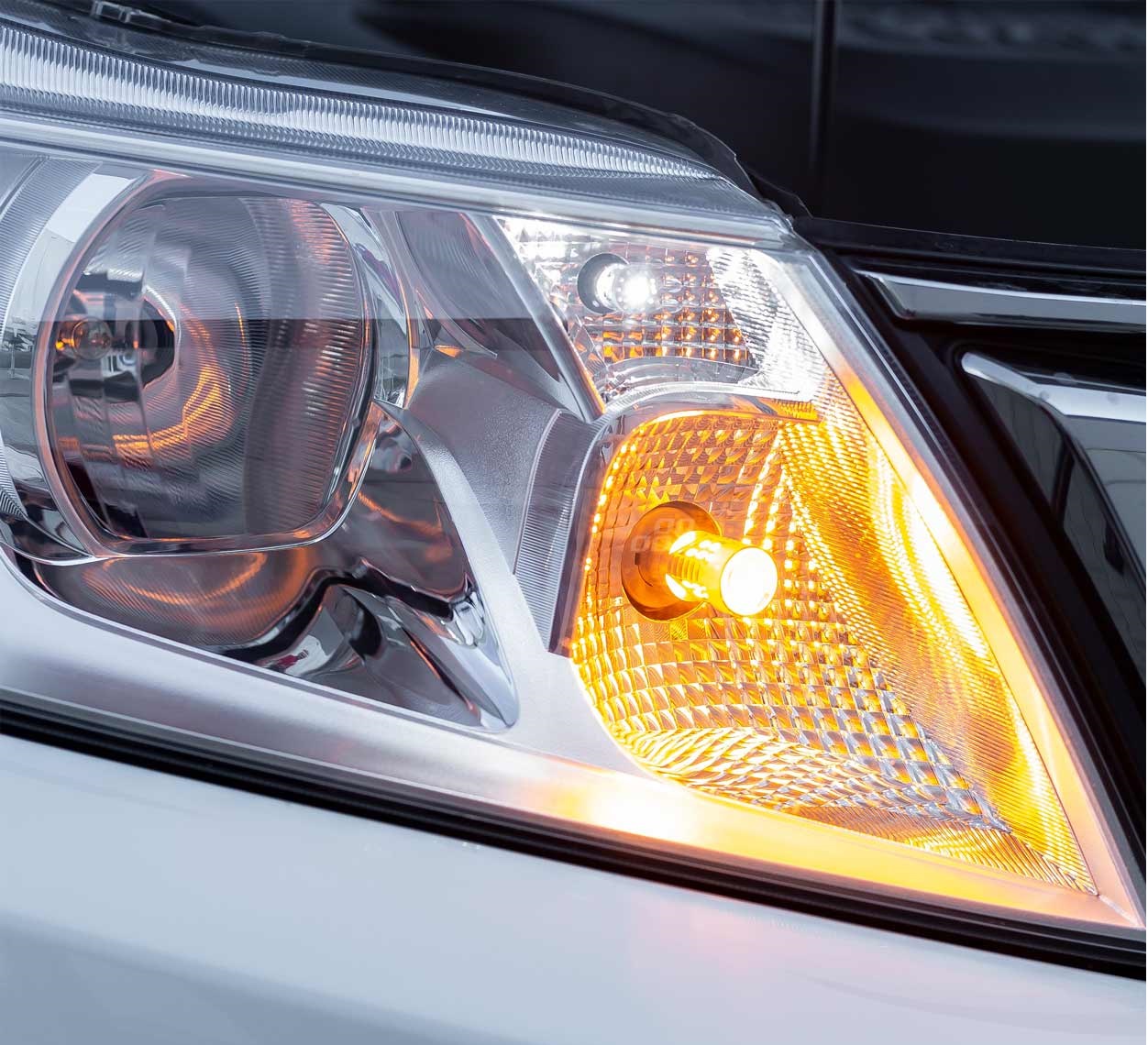 2 x LED Gul Ljus Lyspærer Canbus T20 WY21W Canbus 3030 24SMD 12V/24V Bilstrålkastare Lampa Strålekaster 