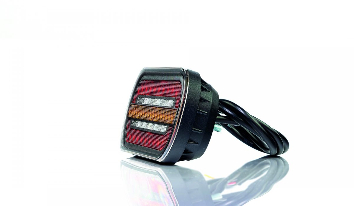 2 x Pkw Lkw LED Anhänger Dynamic Blinker Heckleuchten Lampe 12V 24V E9