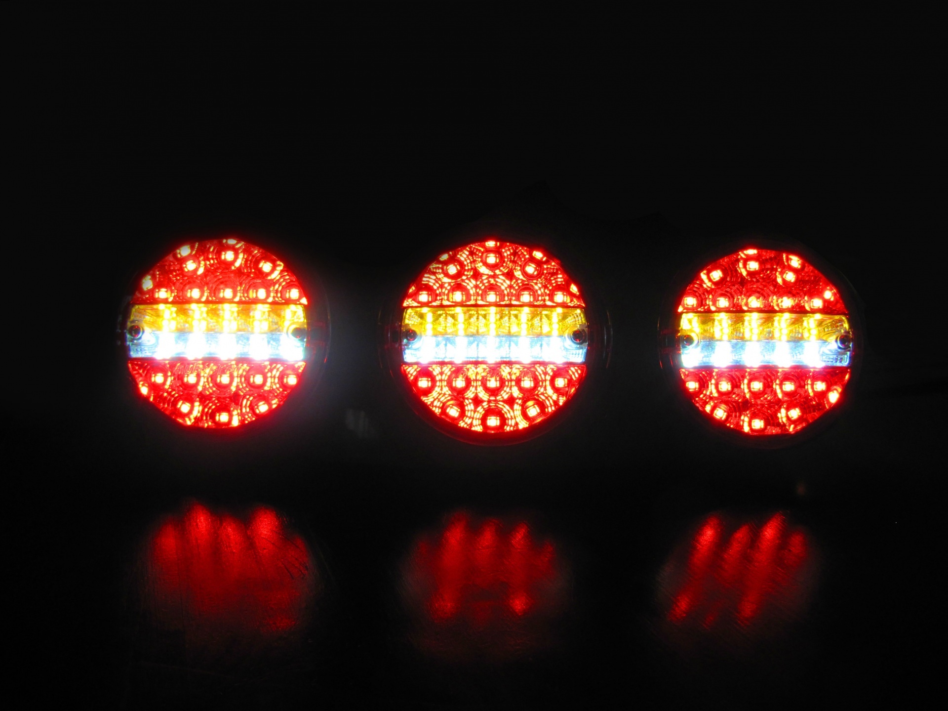 2 x Led Baklys Baklykt Rund till Tilhenger Lastebil Husvagn 12v 24v