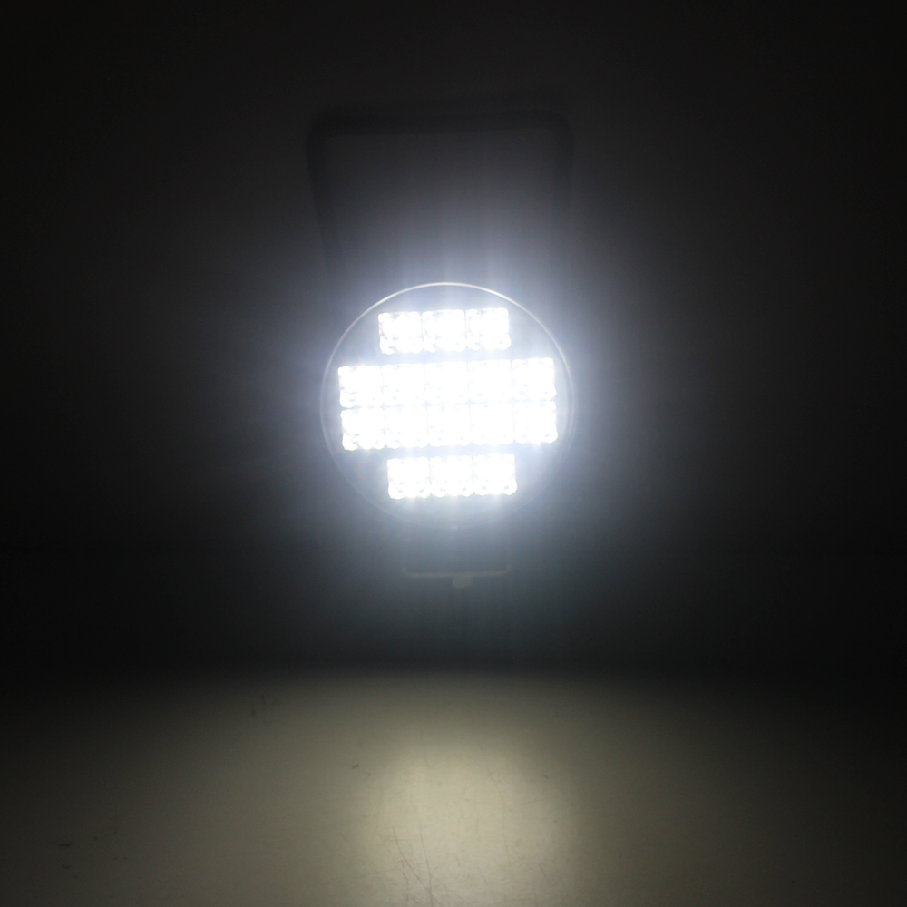 16 LED Ekstralys Lampe 12-30V 16W 1360lm Flood Spot Beam