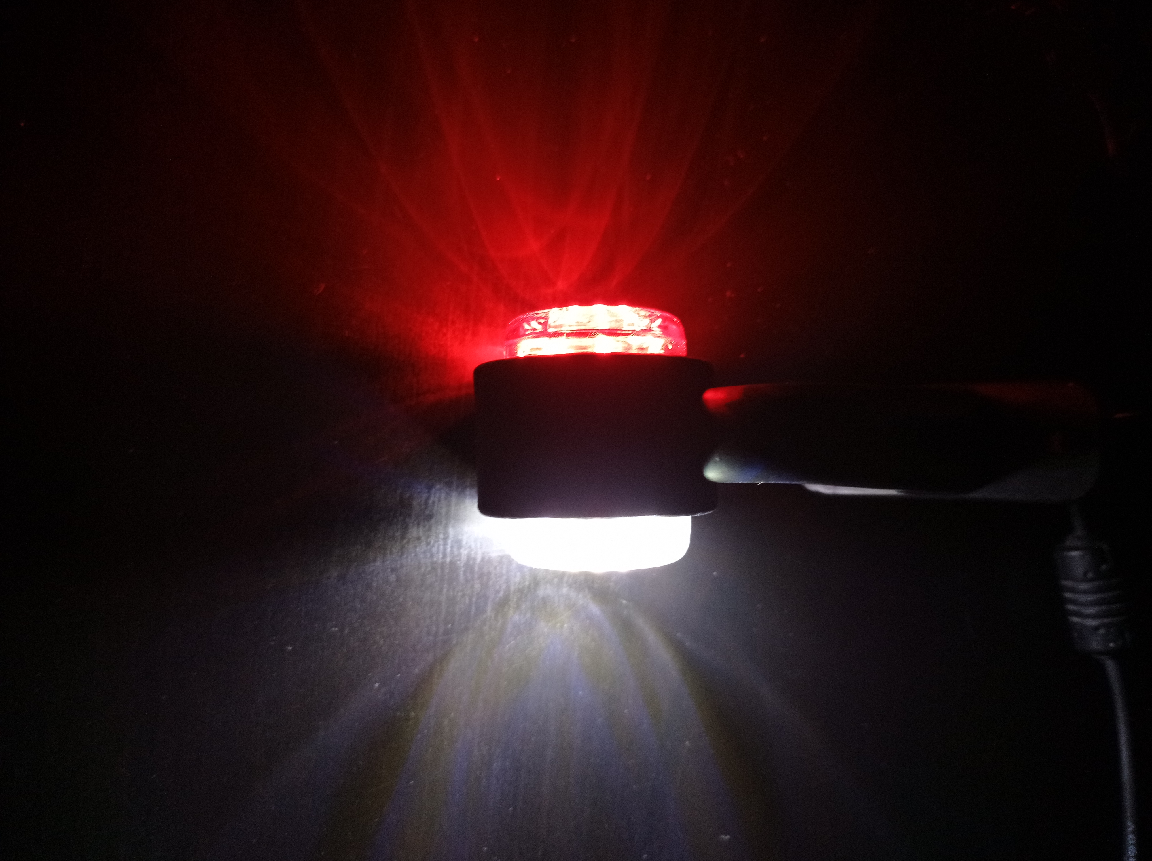 2 x 12v 24v LED MINI Positionsleuchten für Anhänger PKW LKW E9 