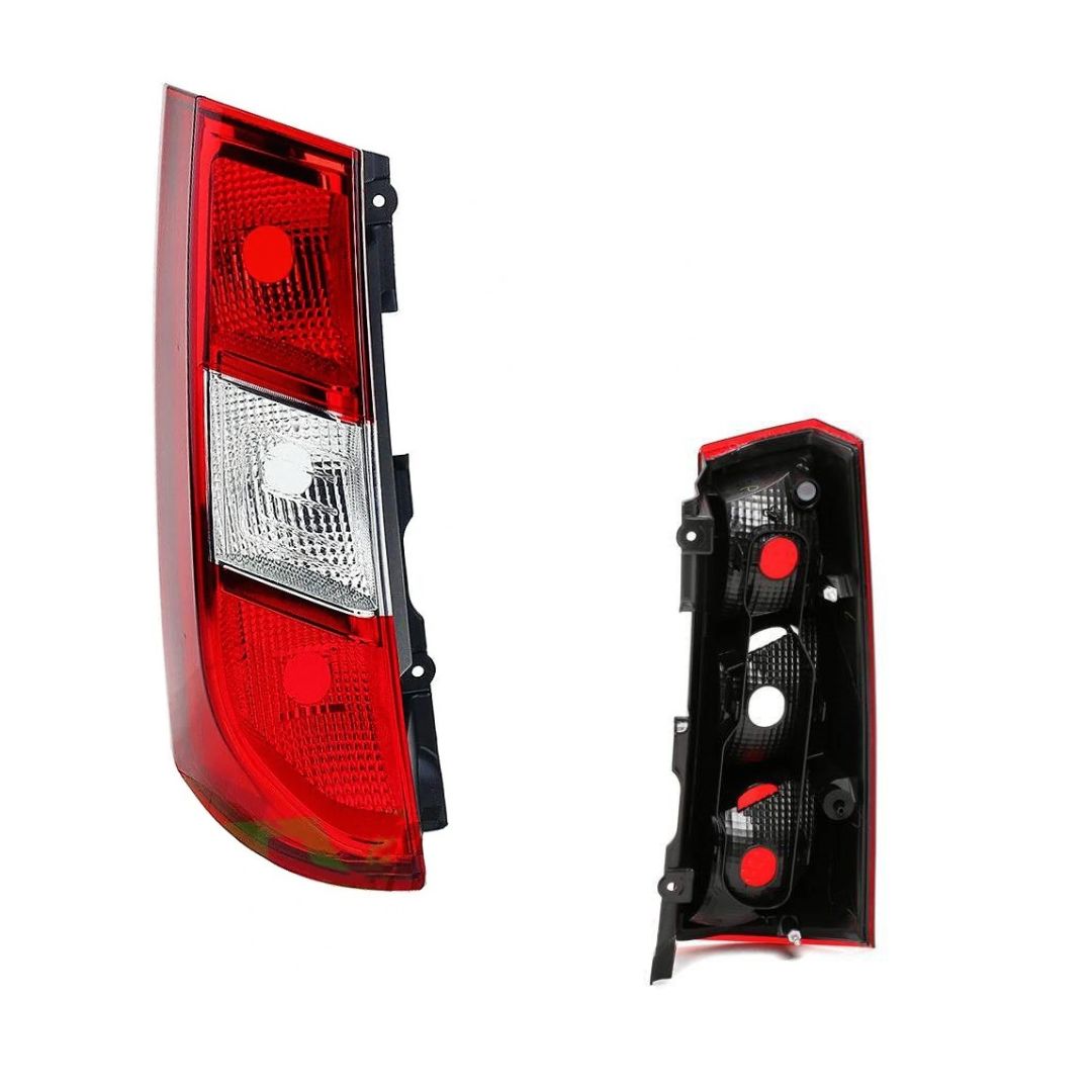 Dacia Dokker Lampa Spate Stanga 2012+