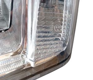 Hoyre VOLVO FH,FM 2008-2014 Lastebil DRL Frontlykter Fjernlys Lampe med Motor
