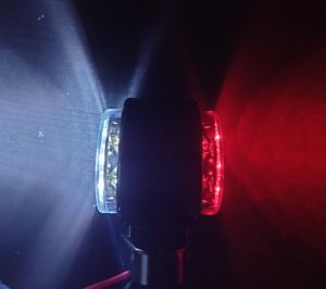 2 x 14 LED 12v 24v Begrenzungsleuchten für Anhänger PKW LKW 