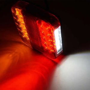 2 x 26 LED Heckleuchten Rückleuchten für LKW und Anhänger 12v