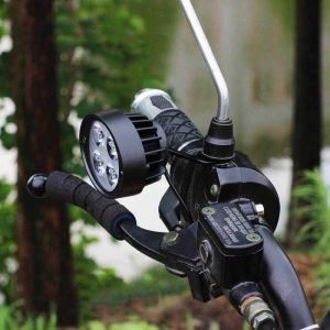 LED Redonda Motocicleta Luces de trabajo 12-30V 32W