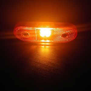 LED E9 Anhänger PKW LKW Seitenmarkierungsleuchten Lampe Orange Reflektor 12V 24V