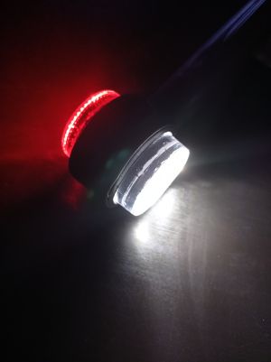 2 x Led Lang Posisjonslys Lampe Lastebil Tilhenger 12v 24v