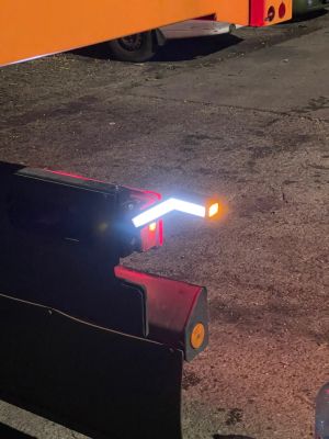 2 x LED NEON Begrenzungsleuchten 12v 24v Positionsleuchten Lampe LKW Anhänger 