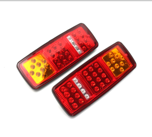 2  x Rückleuchten LKW PKW Anhänger Leuchten links rechts 33 Led Van 12 V