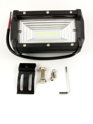 72W 24 LED Lastebil Lys Traktor Arbeidslys Dagslys Offroad ATV 10 / 48V